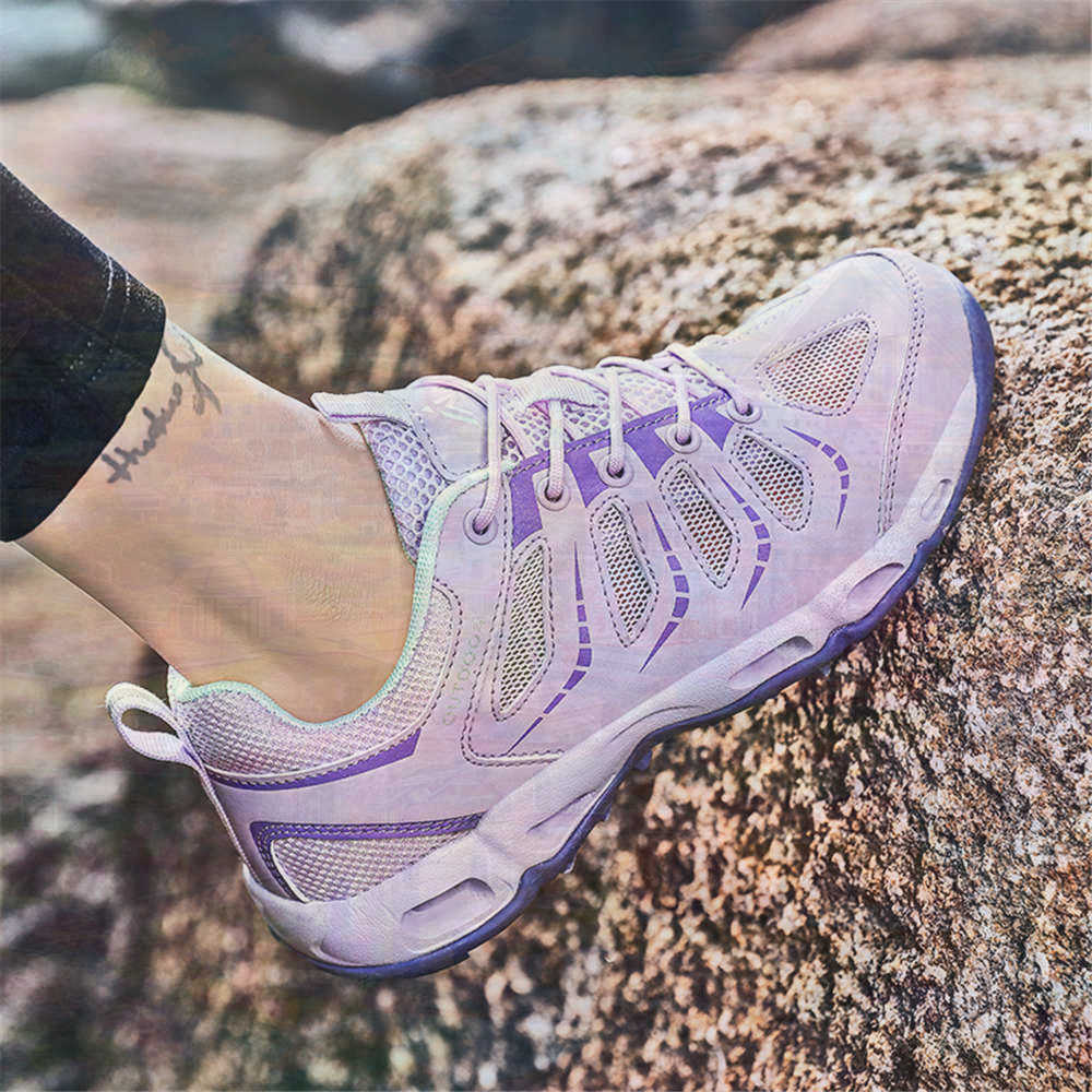 Sumer Round Tip Silver Sneaker - огляд і ціна Home Gym Old School