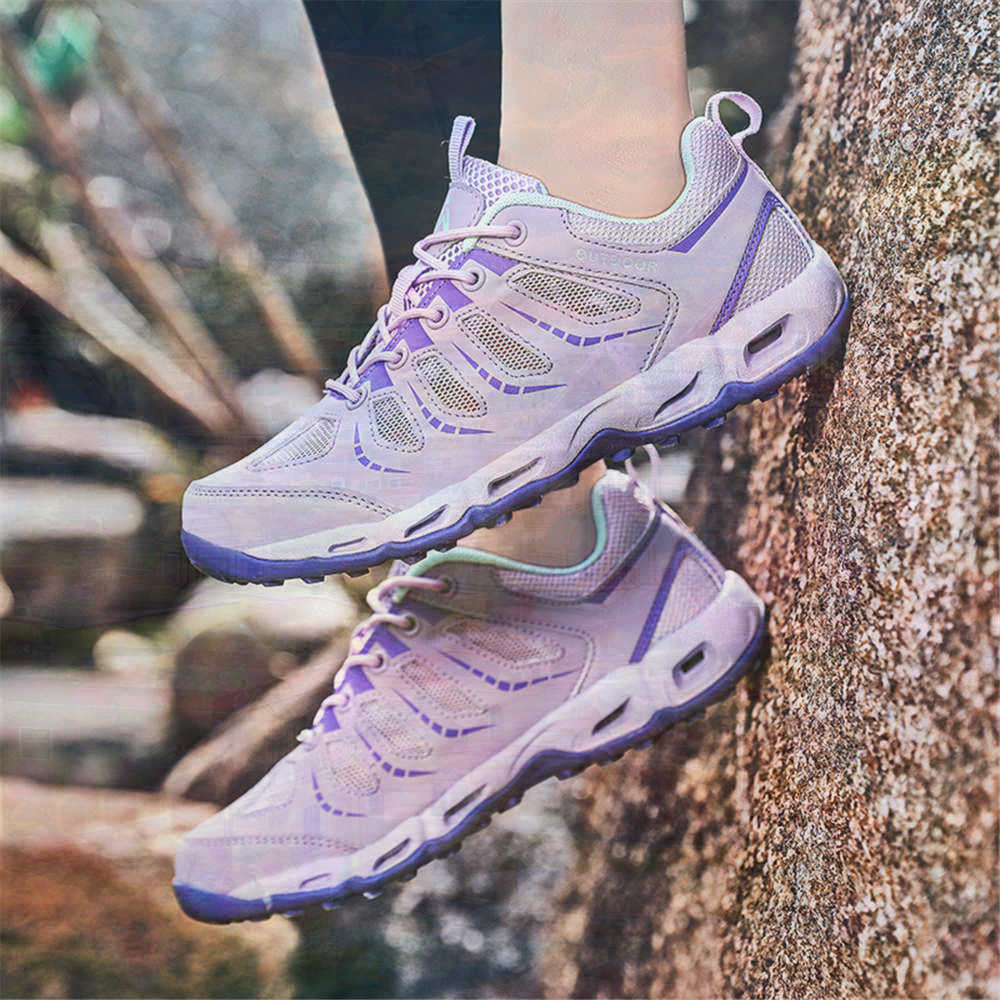 Sumer Round Tip Silver Sneaker - огляд і ціна Home Gym Old School