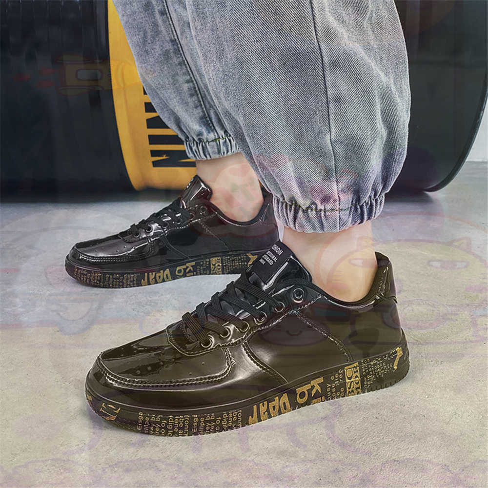 Round Foot Size 45 Sneakers Wh - огляд і ціна Home Gym Old School